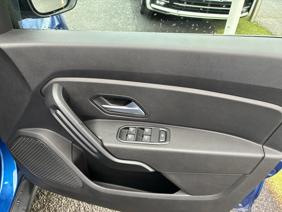 2022 Dacia Duster COMFORT BLUE DCI 115 4X 4X2 5DR 5 €16,950