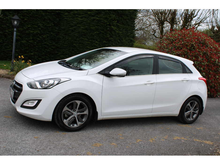 2016 Hyundai i30 - image 6