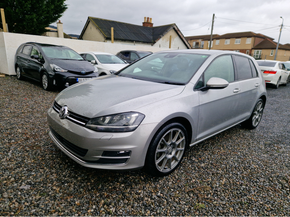 2013 Volkswagen Golf 1.4 TSI Highline | Leather interior €12,450