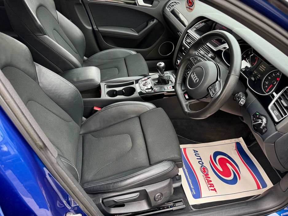 2015 Audi A4 - image 10