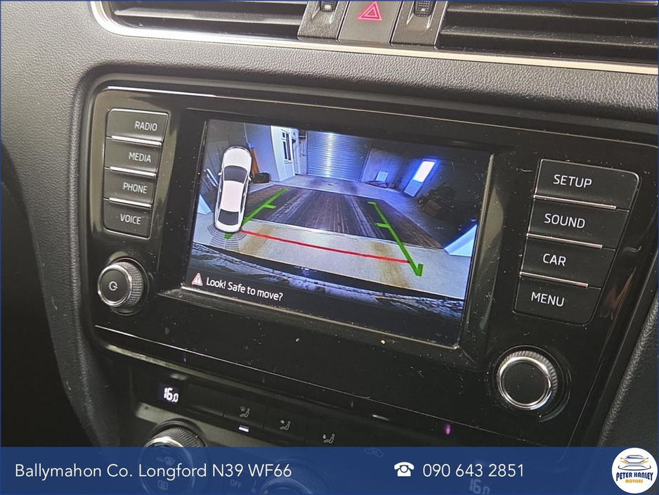 2016 Skoda Octavia - image 18