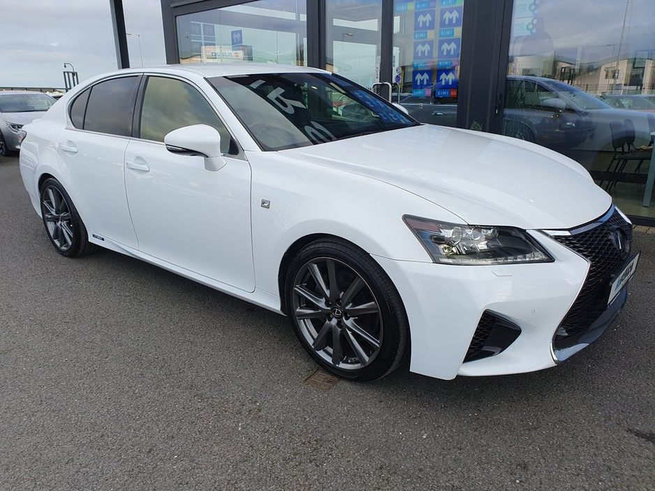 2014 Lexus GS 300 H - image 4