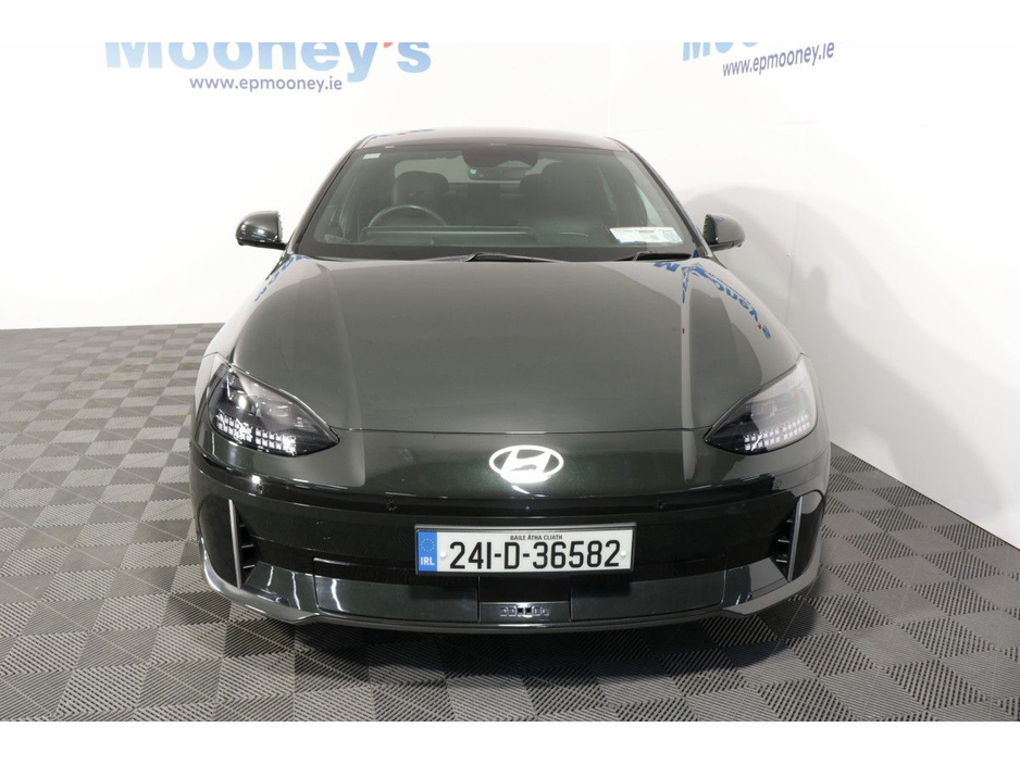 2024 Hyundai Ioniq 6 - image 2