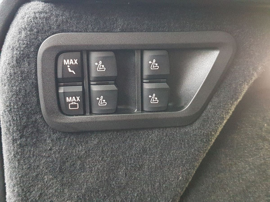 2025 BMW X7 xDrive40d M Sport €179,995