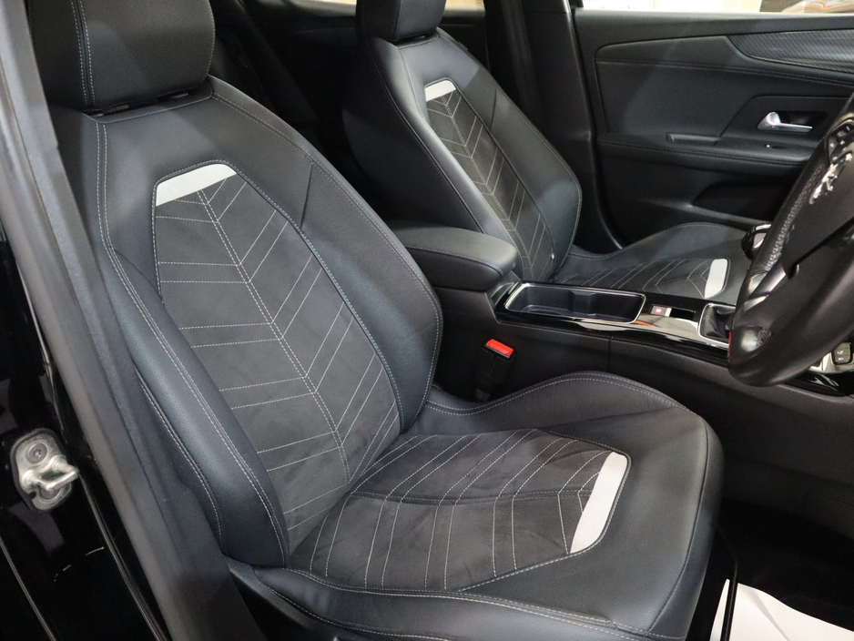 2023 Opel Mokka - image 24