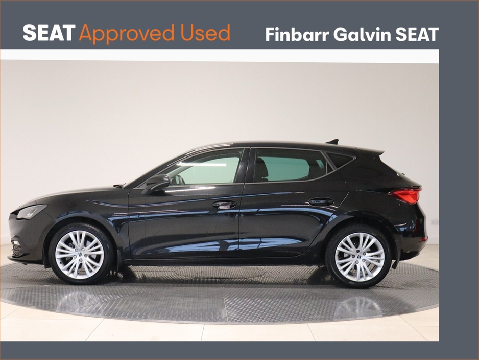 2022 SEAT Leon - image 3