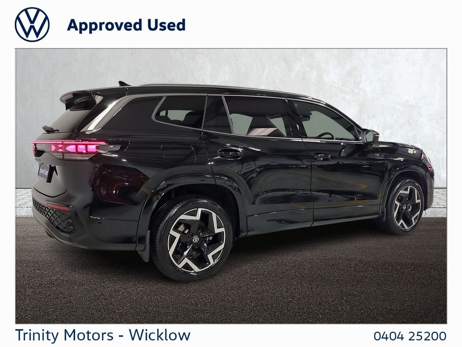 2026 Volkswagen Tayron - image 3