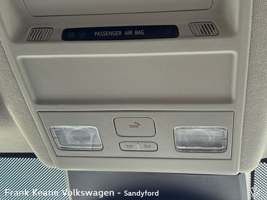 2025 Volkswagen Transporter - image 12