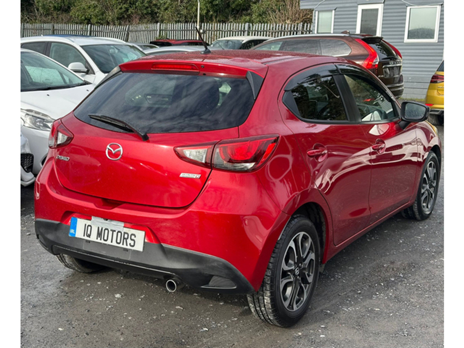 2015 Mazda Demio - image 11