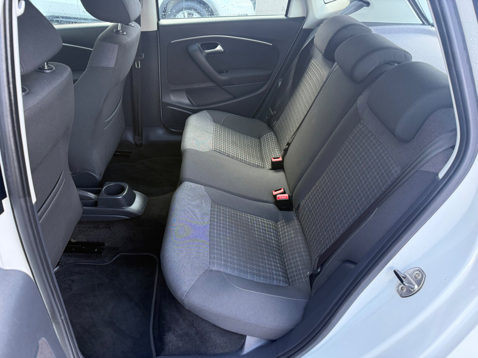 2015 Volkswagen Polo 1.2 TSI 3DR 90HP Comfortline + €10,990