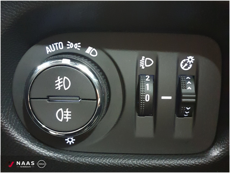 2023 Opel Mokka GS-1.2 100PS-6SP 4DR