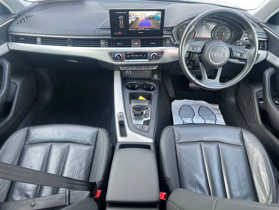 2021 Audi A4 2.0 TDI 30 // DIAMOND CUT ALLOYS // LEATHER HEATED SEATS // APPLE CARPLAY/ANDROID AUTO €27,900