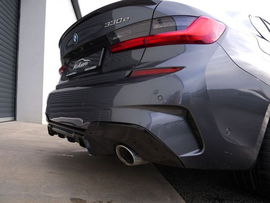 2021 BMW 3 Series 330E M SPORT €28,950