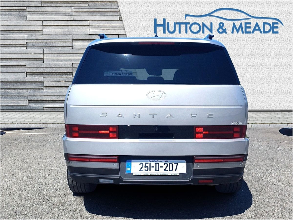 2025 Hyundai Santa Fe Premium PHEV 1.6 Petrol 5dr €63,888