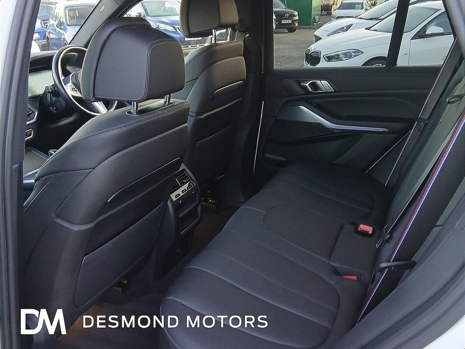 2022 BMW X5 - image 11