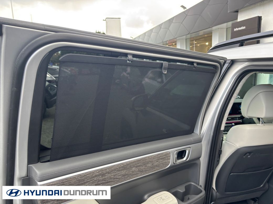 2025 Hyundai Santa Fe Phev Premium €64,950