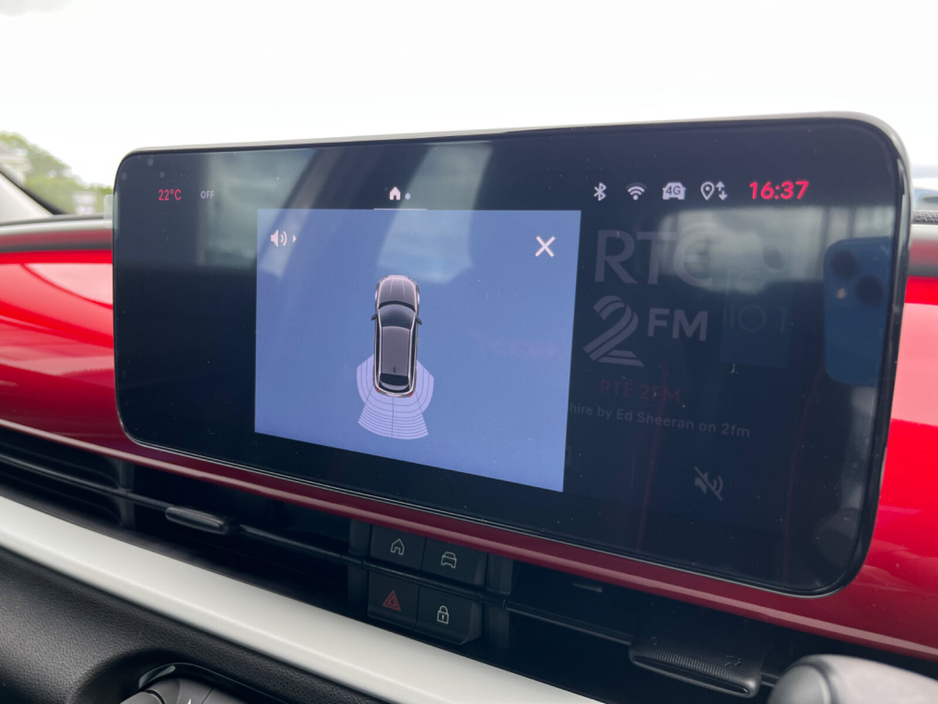 2025 Fiat 600 - image 12