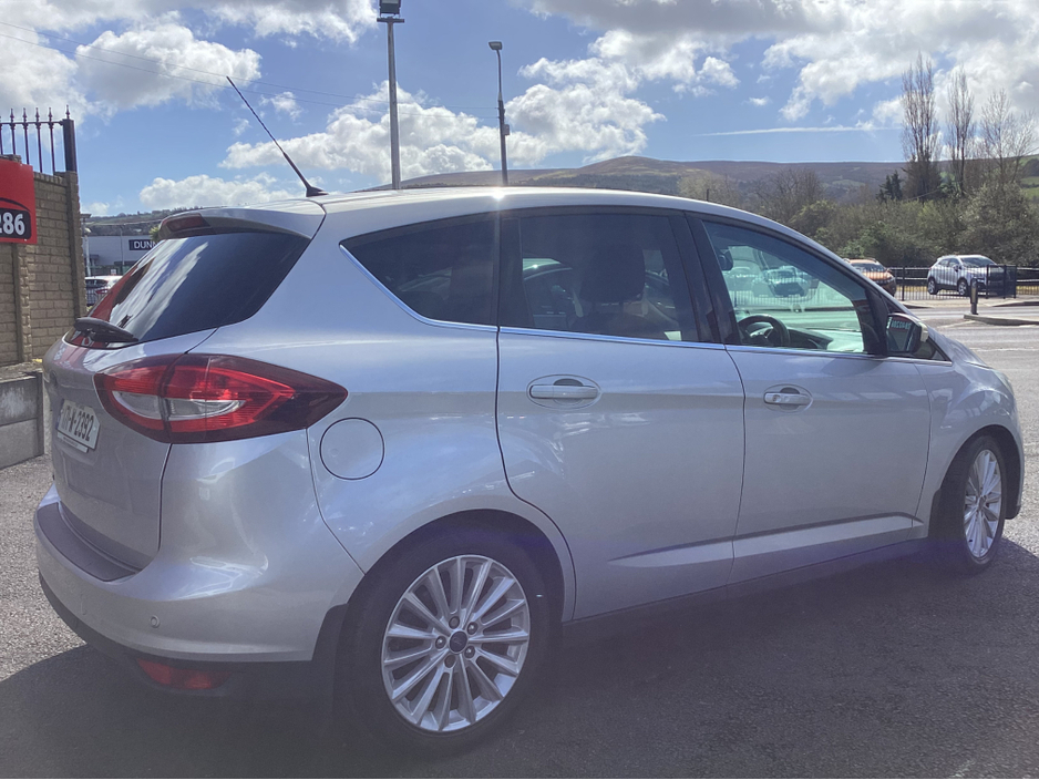 2017 Ford C-Max - image 4
