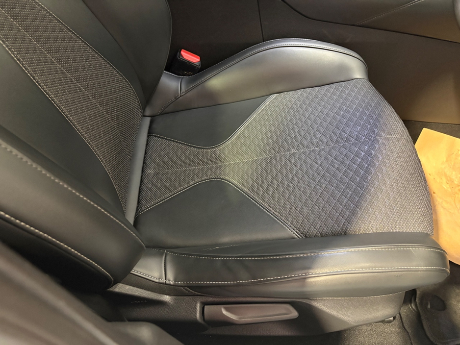 2022 DS Automobiles DS 4 - image 11