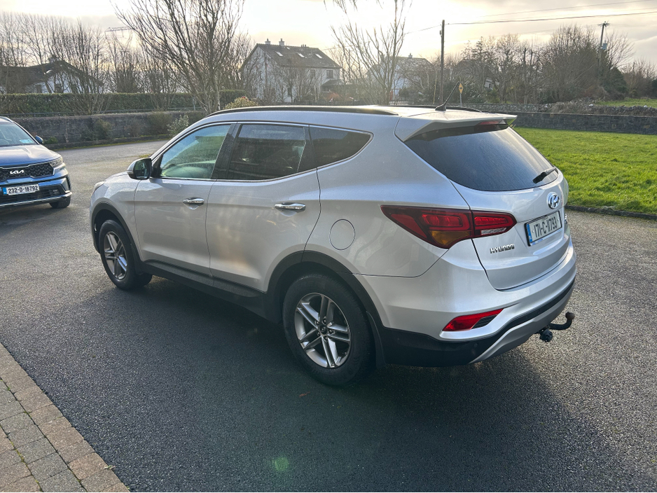 2017 Hyundai Santa Fe EXECUTIVE 4WD 7 Seater €14,995