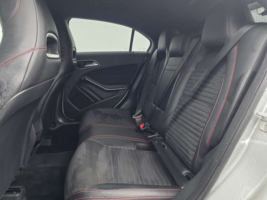 2013 Mercedes-Benz A Class - image 13