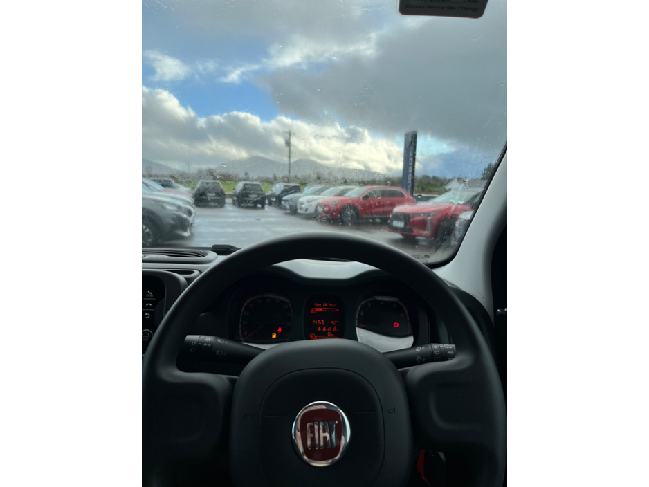 2025 Fiat Panda Panda 1.0 70 HP 5 Seat €17,450