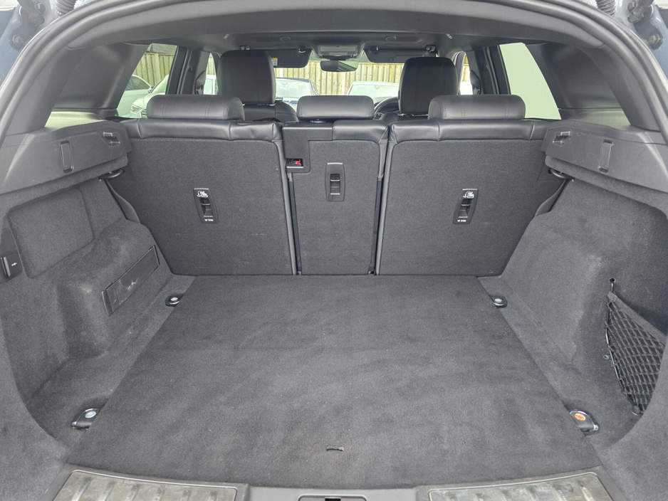 2021 Land Rover Range Rover Evoque 1.5 I3 PHEV 300 PS AWD Auto R-Dynamic S €29,950