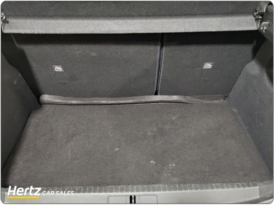 2023 Opel Corsa - image 18