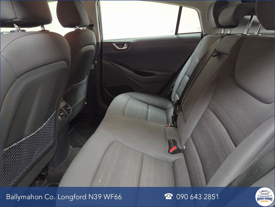 2019 Hyundai Ioniq - image 12