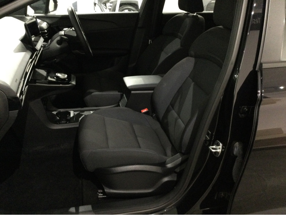 2023 MG 4 - image 10