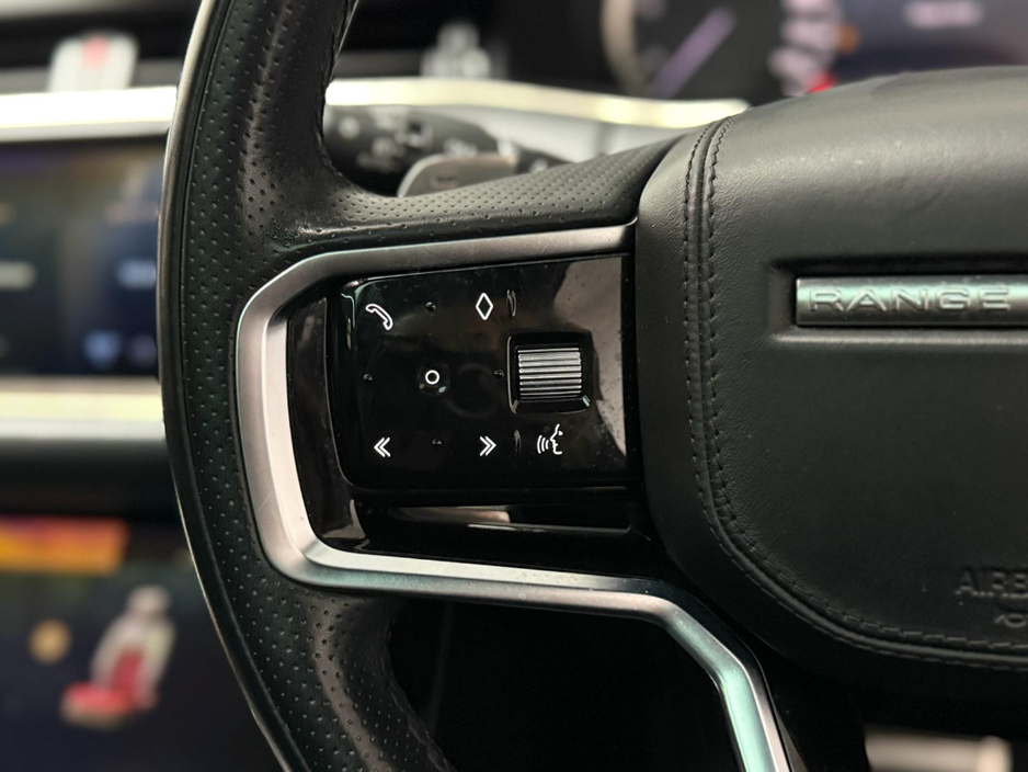 2022 Land Rover Range Rover Evoque - image 25