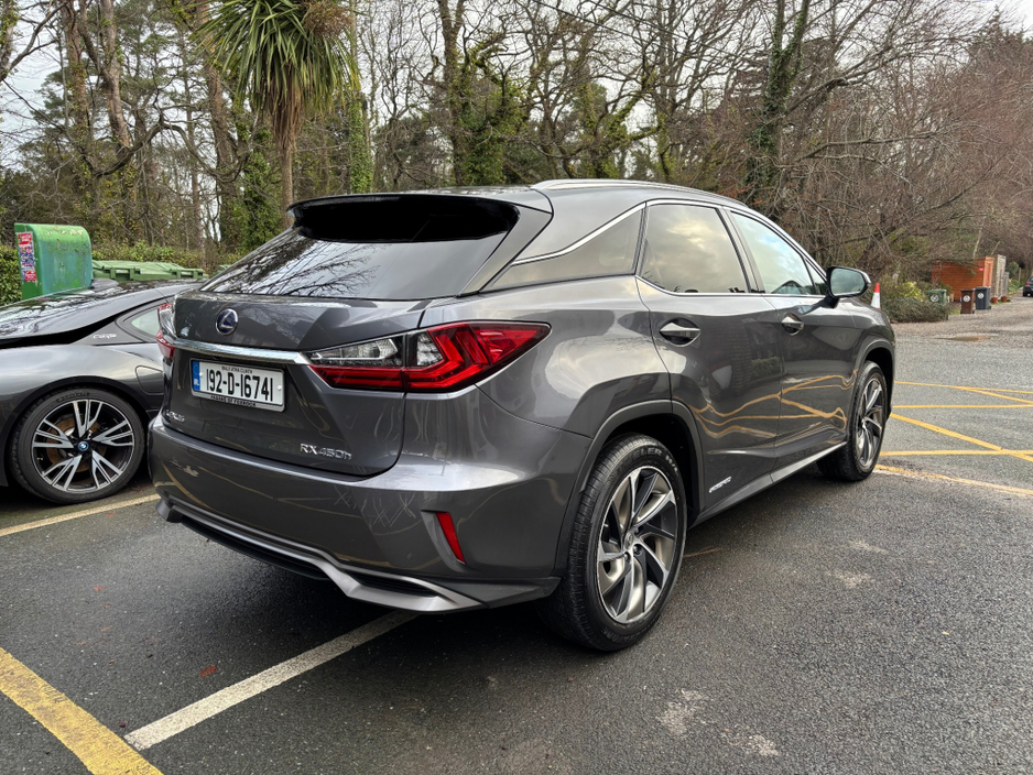 2019 Lexus RX 450 h - image 4