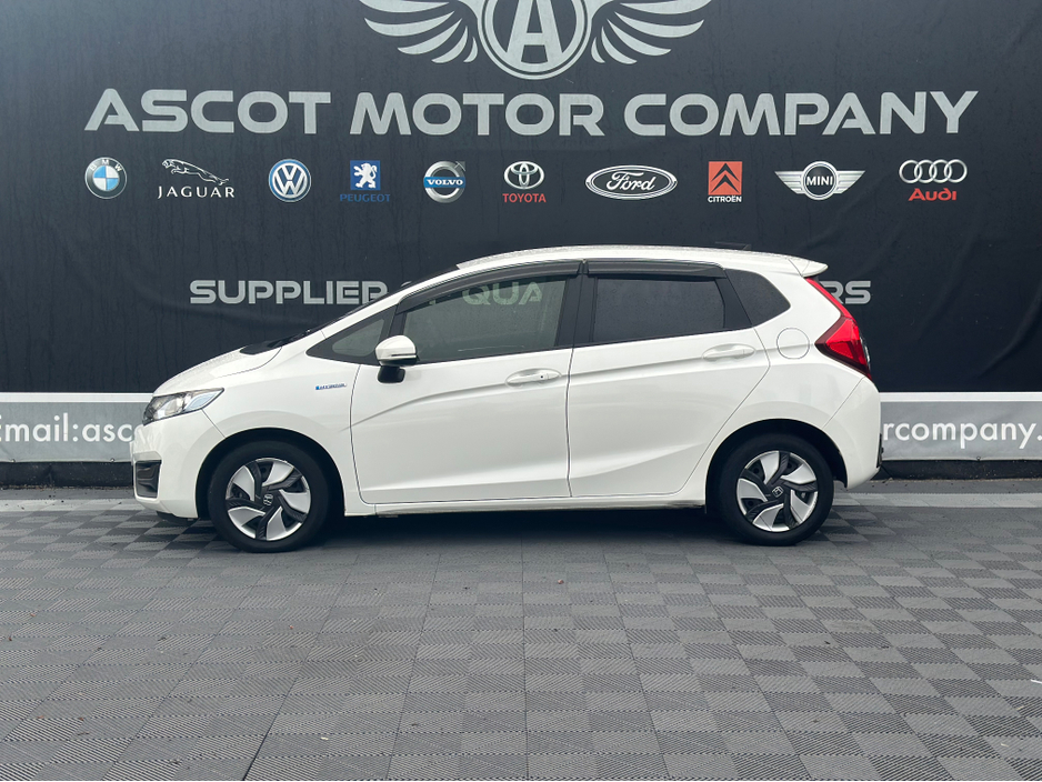 2015 Honda Fit Hybrid €10,950