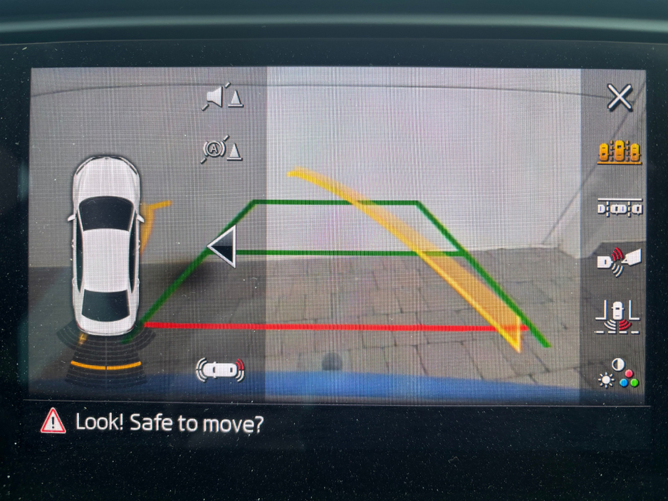 2018 Skoda Octavia - image 11