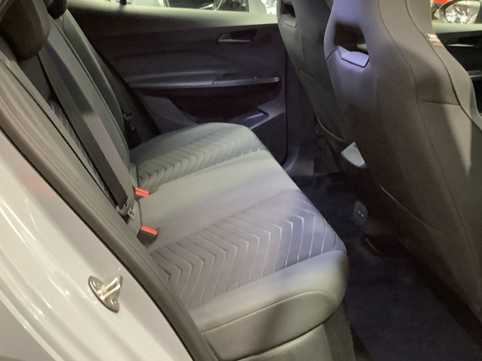 2023 Cupra Born 58KWh // VERY LOW MILEAGE // APPLE CARPLAY/ANDROID AUTO // DIGITAL CLUSTER €23,900