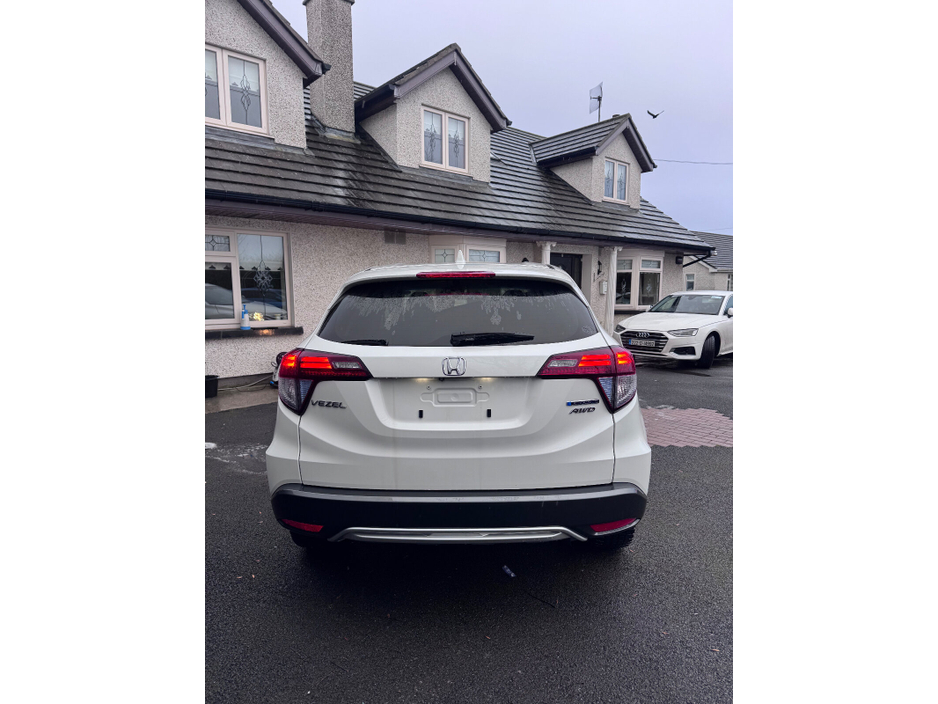 2015 Honda Vezel  €13,950