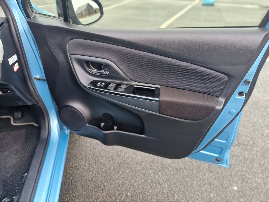 2015 Toyota Vitz LOW KMS AUTOMATIC €9,950