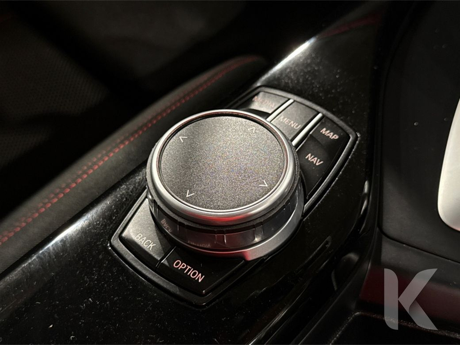 2018 BMW 1 Series 1.5 AUTOMATIC - ALLOY WHEELS - MULTI FUNCTION STEERING WHEEL - CRUISE CONTROL - ELECTRIC WINDOWS - ELECTRIC ADJUSTABLE SEATS - HEATING / AC CONTROLS - €19,950