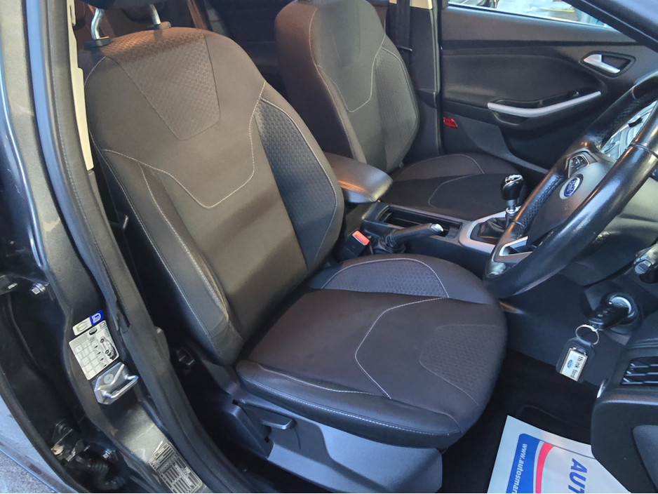 2015 Ford Focus 1.6 TDCI ZETEC €13,995