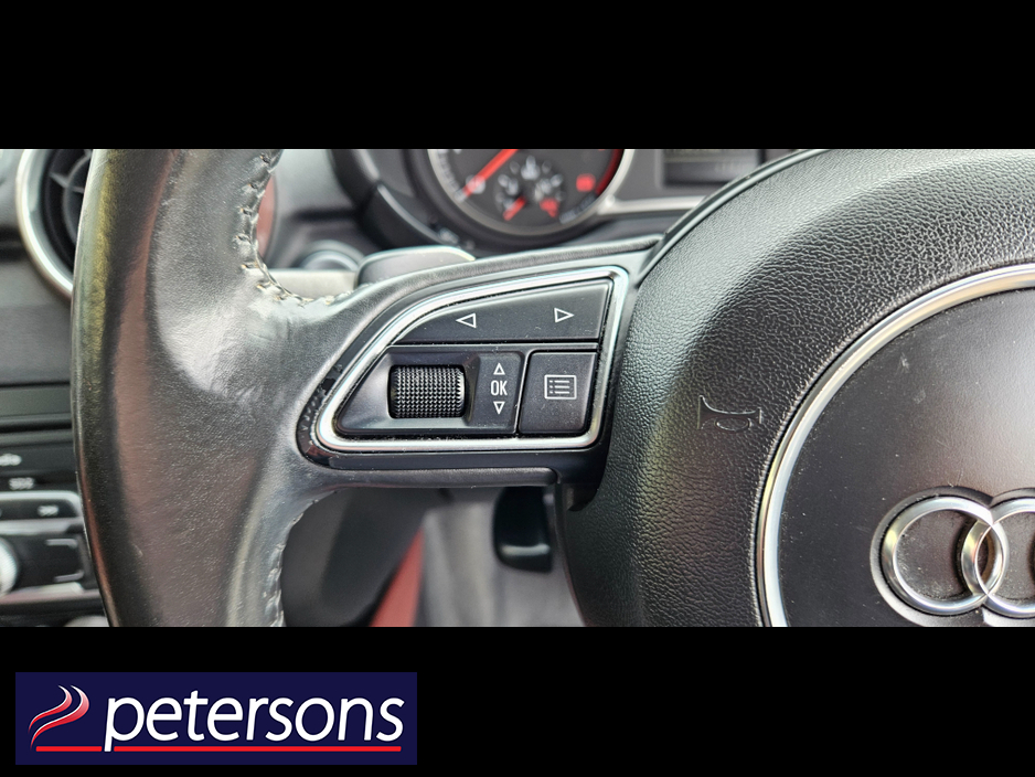 2012 Audi A1 - image 18