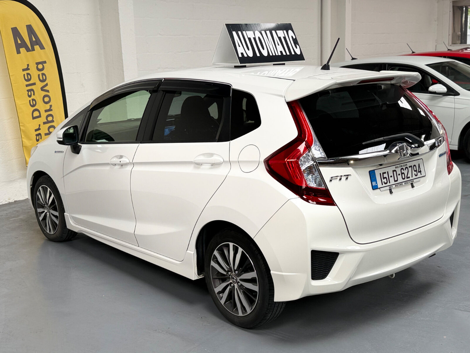 2015 Honda Jazz - image 6