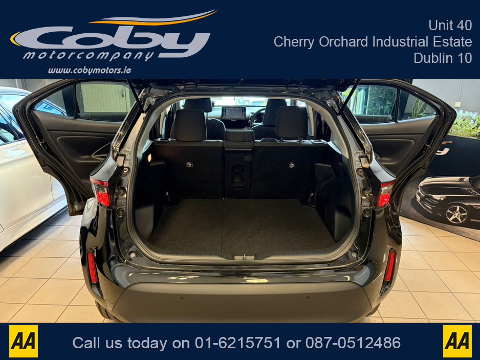 2022 Toyota Yaris Cross - image 31