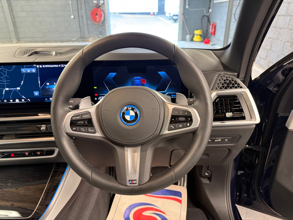 2025 BMW X5  €104,995