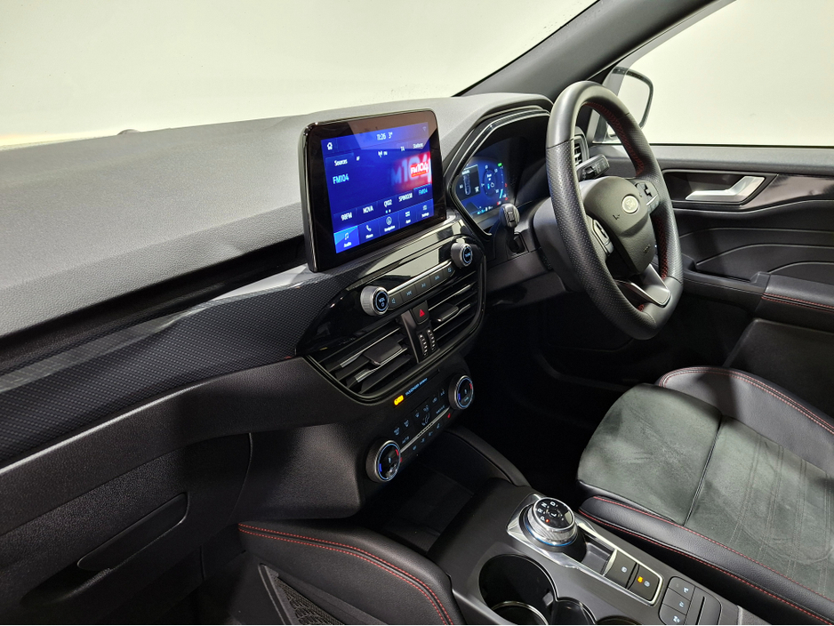 2023 Ford Kuga - image 16