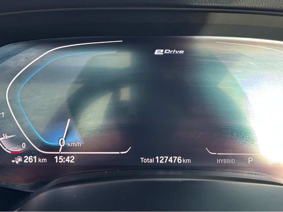 2022 BMW X5 - image 4