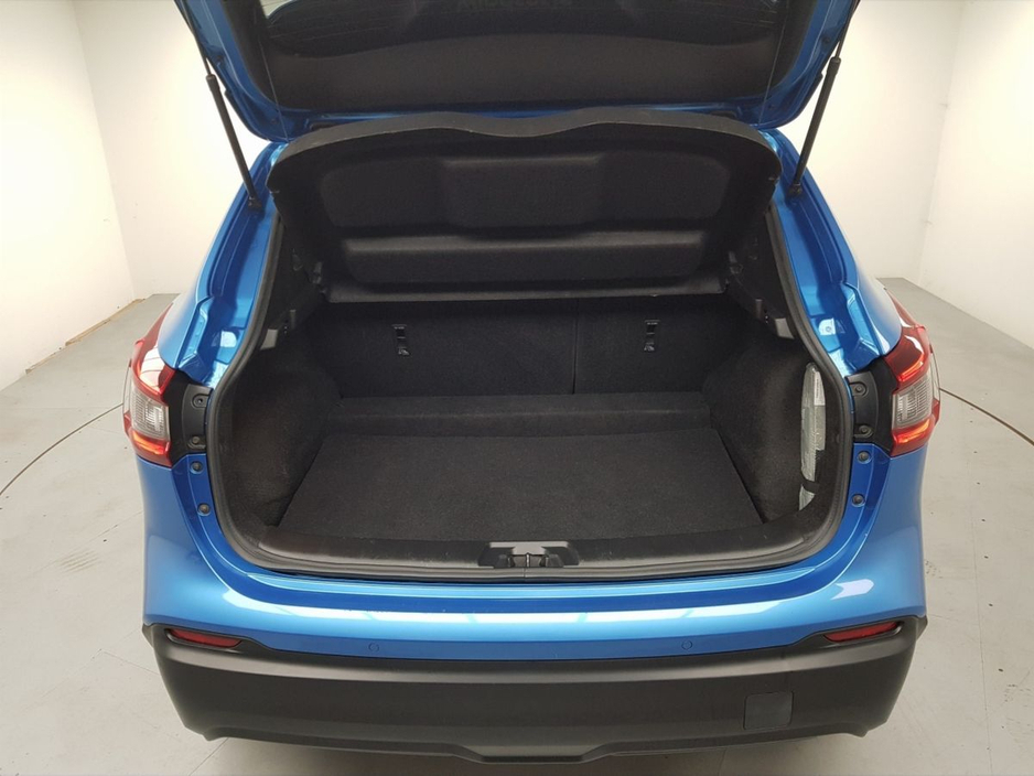 2021 Nissan Qashqai - image 16