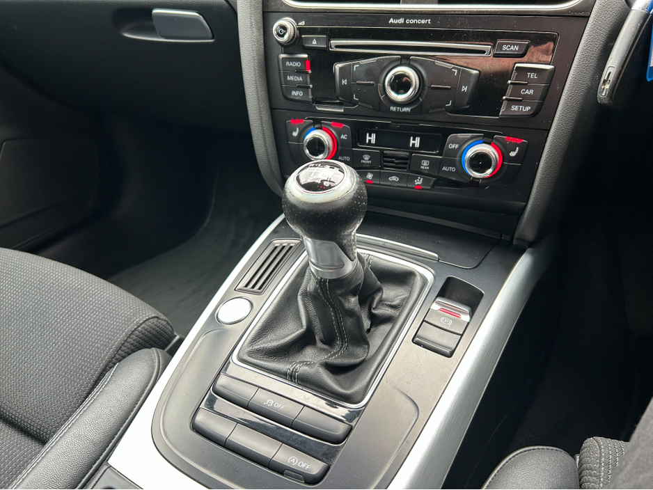 2012 Audi A4 2.0 TDI S-LINE 120BHP 4DR **HEATED SEATS** BLUETOOTH** AIR CON** €9,950