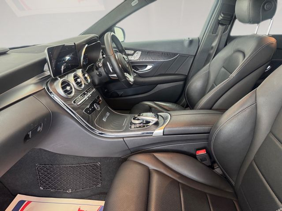 2019 Mercedes-Benz C Class - image 17