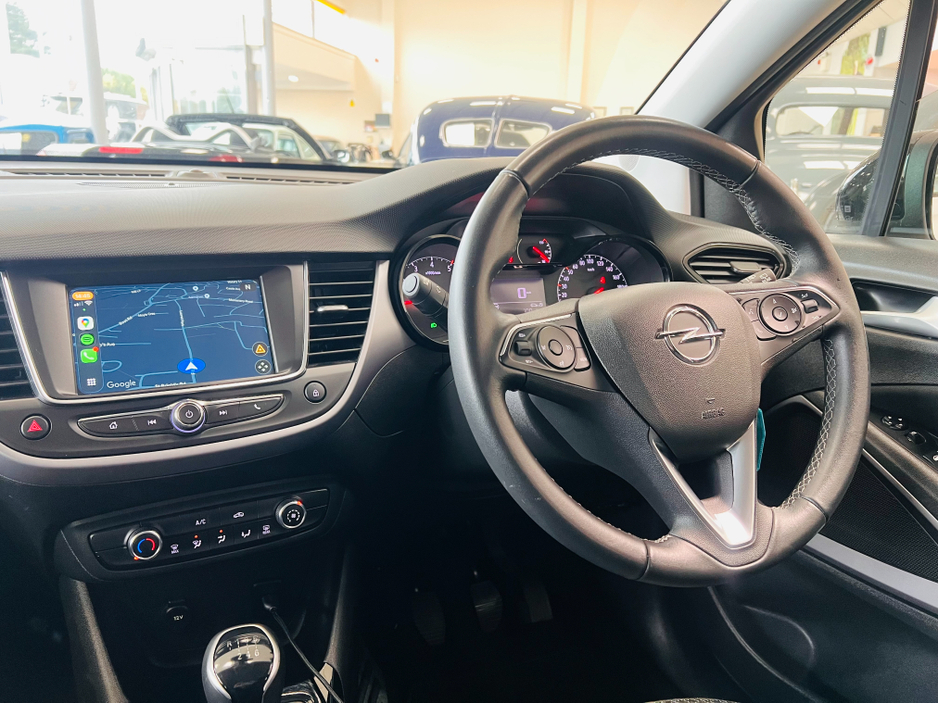 2024 Opel Crossland X Tiny Kms As New Petrol Manual High Spec 2024 Opel Crossland Rear Park Assist Apple Car Play www.bolands.ie Est.1955 €21,950