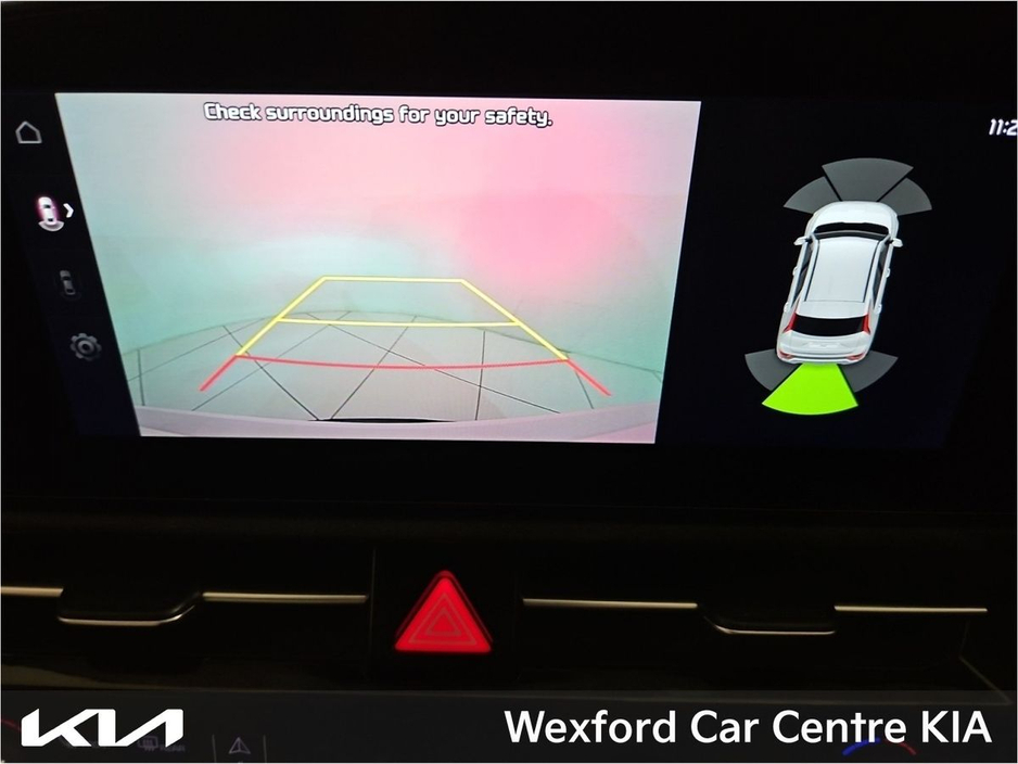 2023 Kia e-Niro - image 14